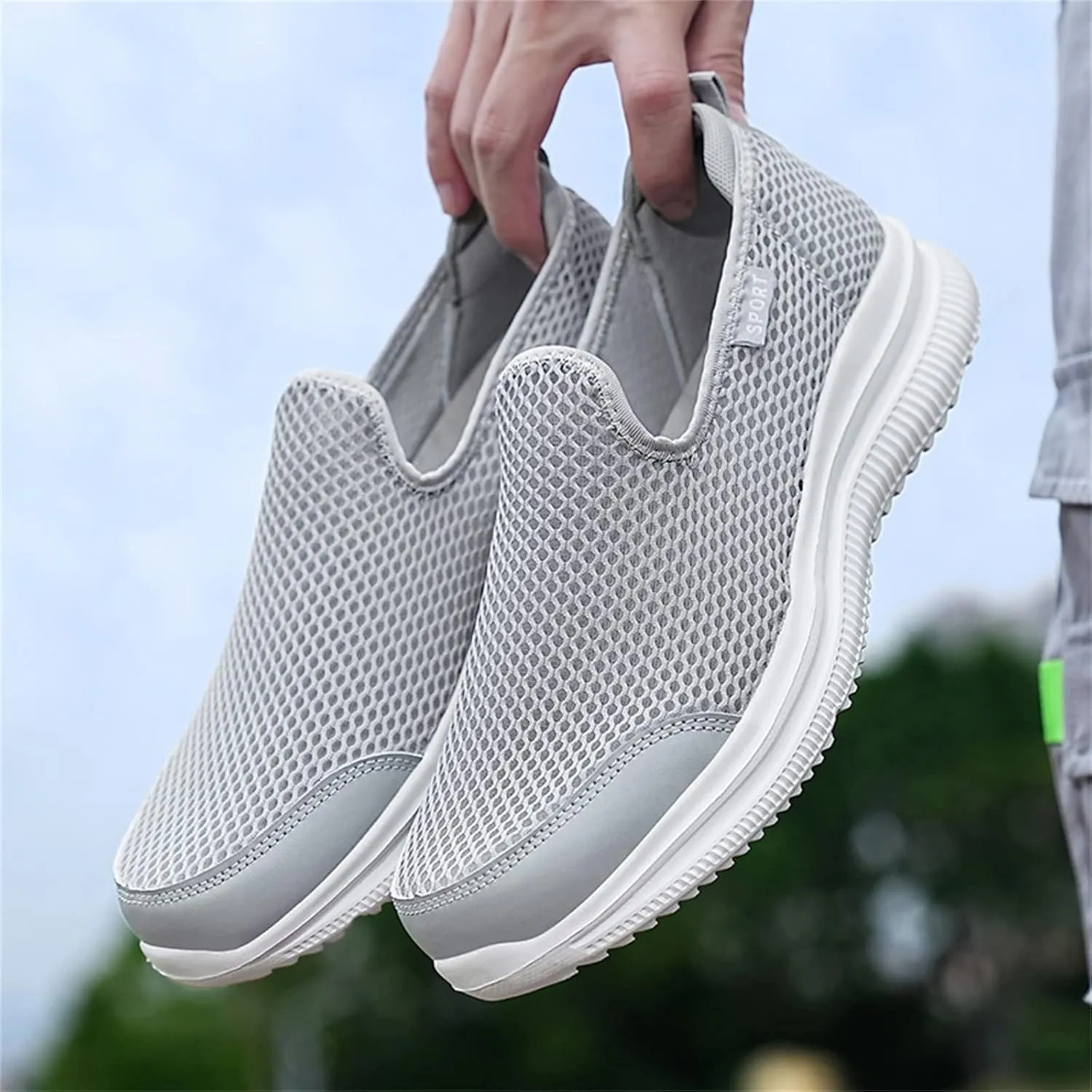 Men's Non Slip Running Shoes Ultra Light Breathable Casual Walking Shoes Fashion Sneakers Mesh Workout Sports Shoes