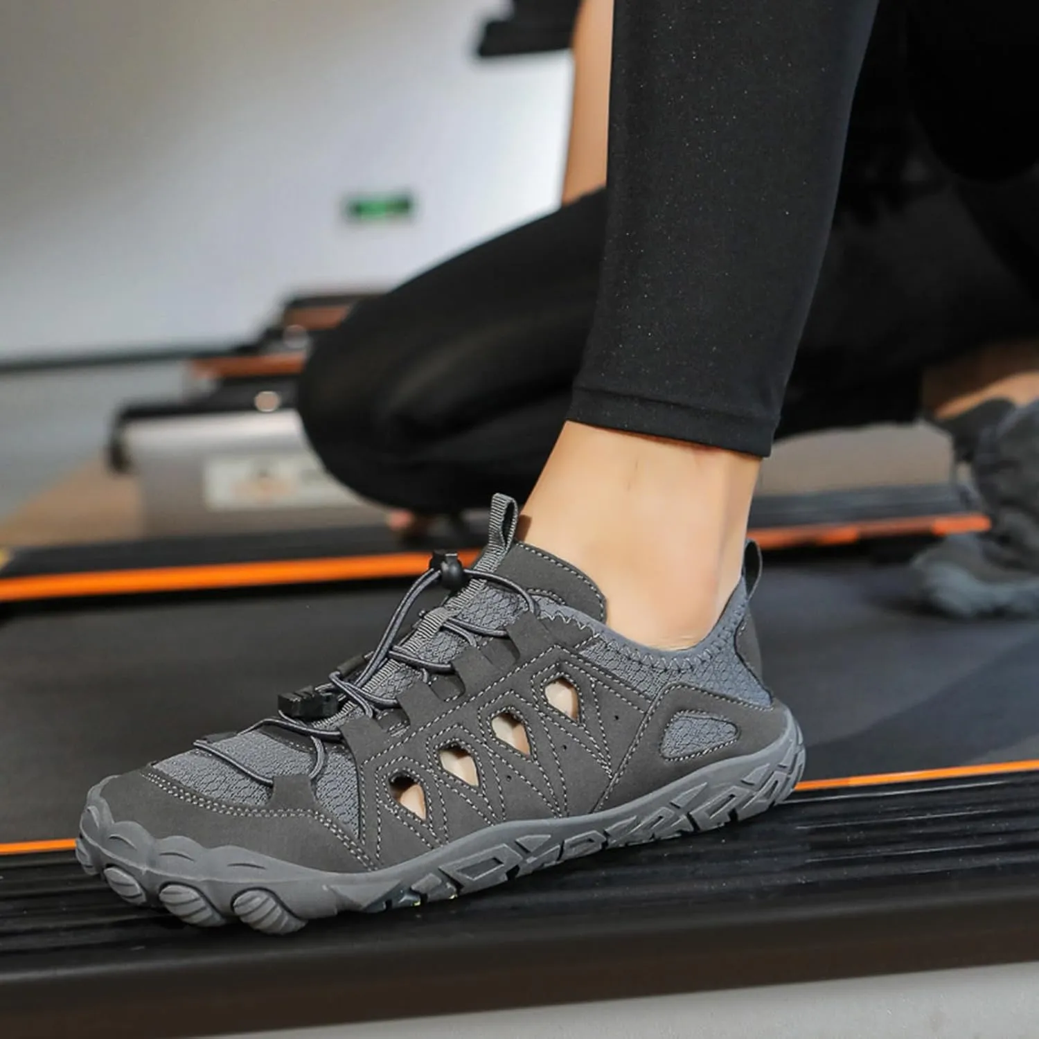 Mens Slip-On Running Shoes Comfortable Casual Sneakers Non Slip Breathable Lightweight Work Shoes Gym Sneakers