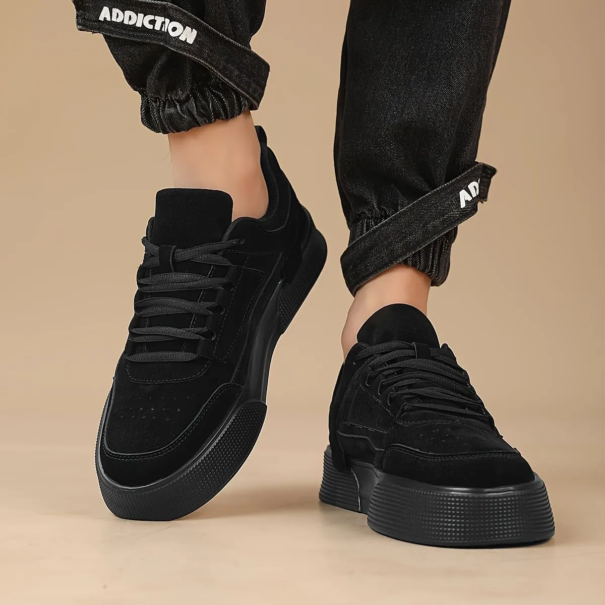Men's Stylish Thick Sole Skate Shoes - Solid Color, Lace-Up Casual Sneakers with Height Boost & Comfortable EVA Sole for All Seasons