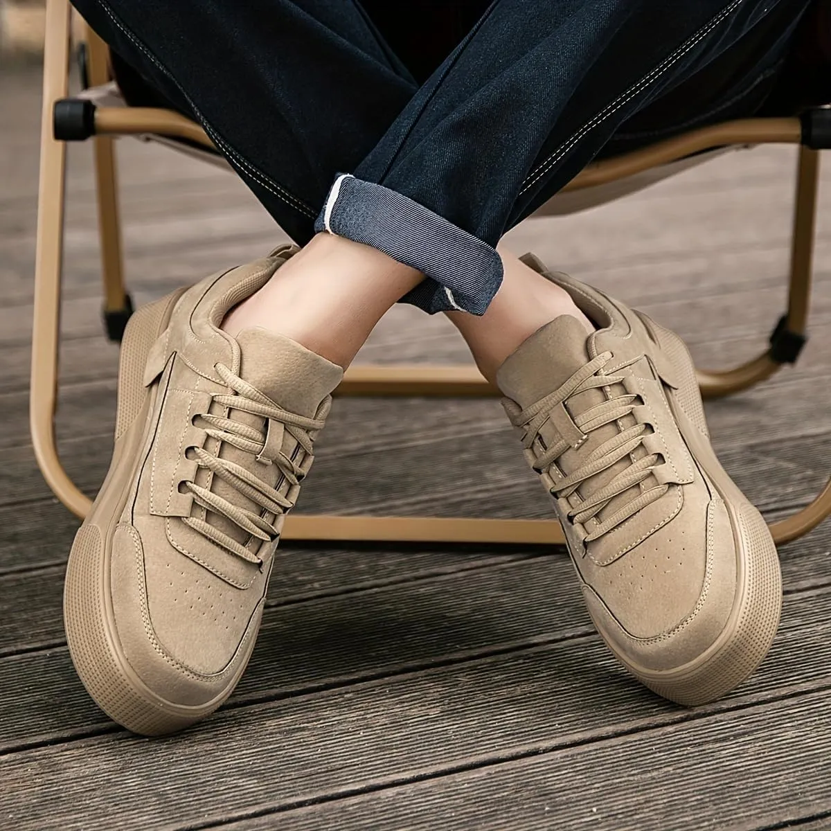 Men's Stylish Thick Sole Skate Shoes - Solid Color, Lace-Up Casual Sneakers with Height Boost & Comfortable EVA Sole for All Seasons