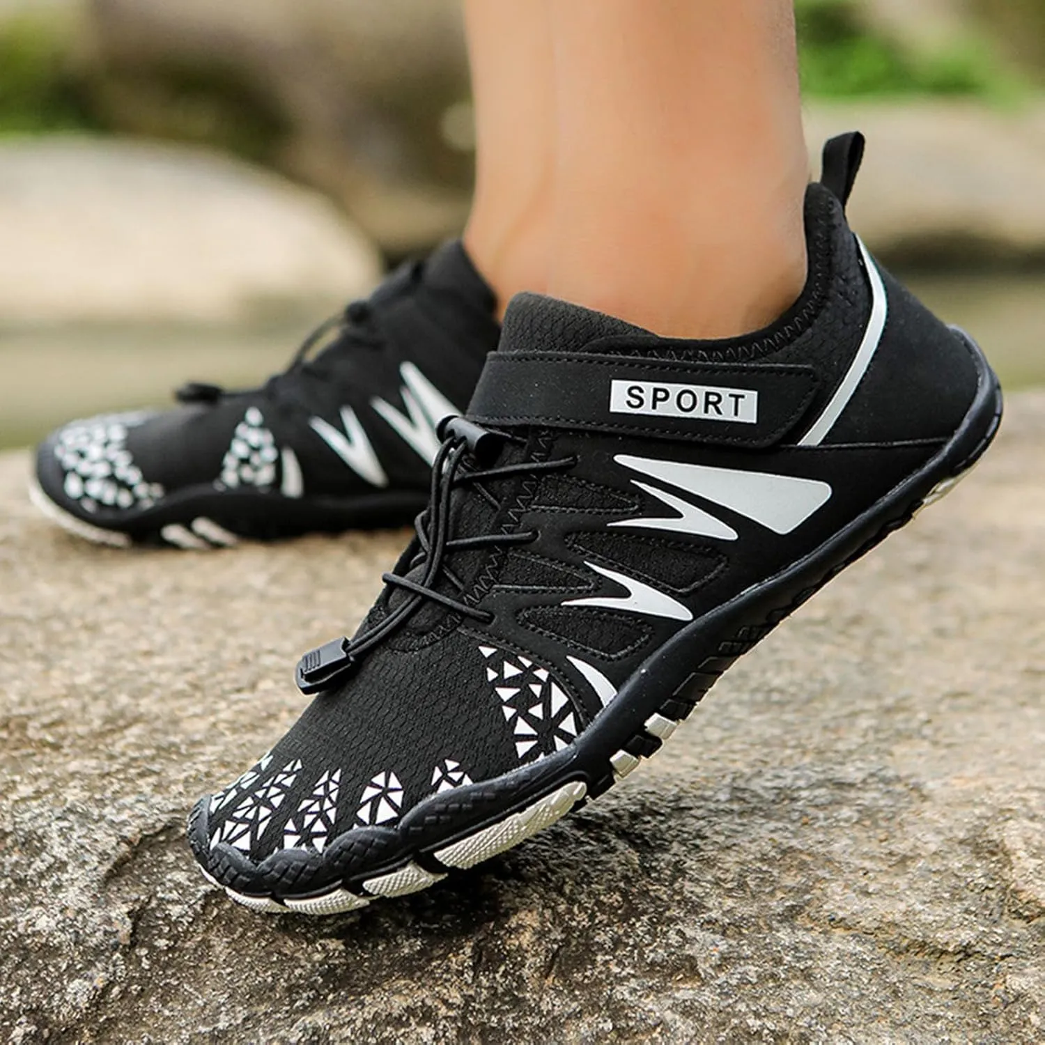 Quick Dry Beach Shoes Water Shoes for Women Men Barefoot Aqua Swim Pool Surf Yoga Hiking Lightweight Non Slip Outdoor Sports